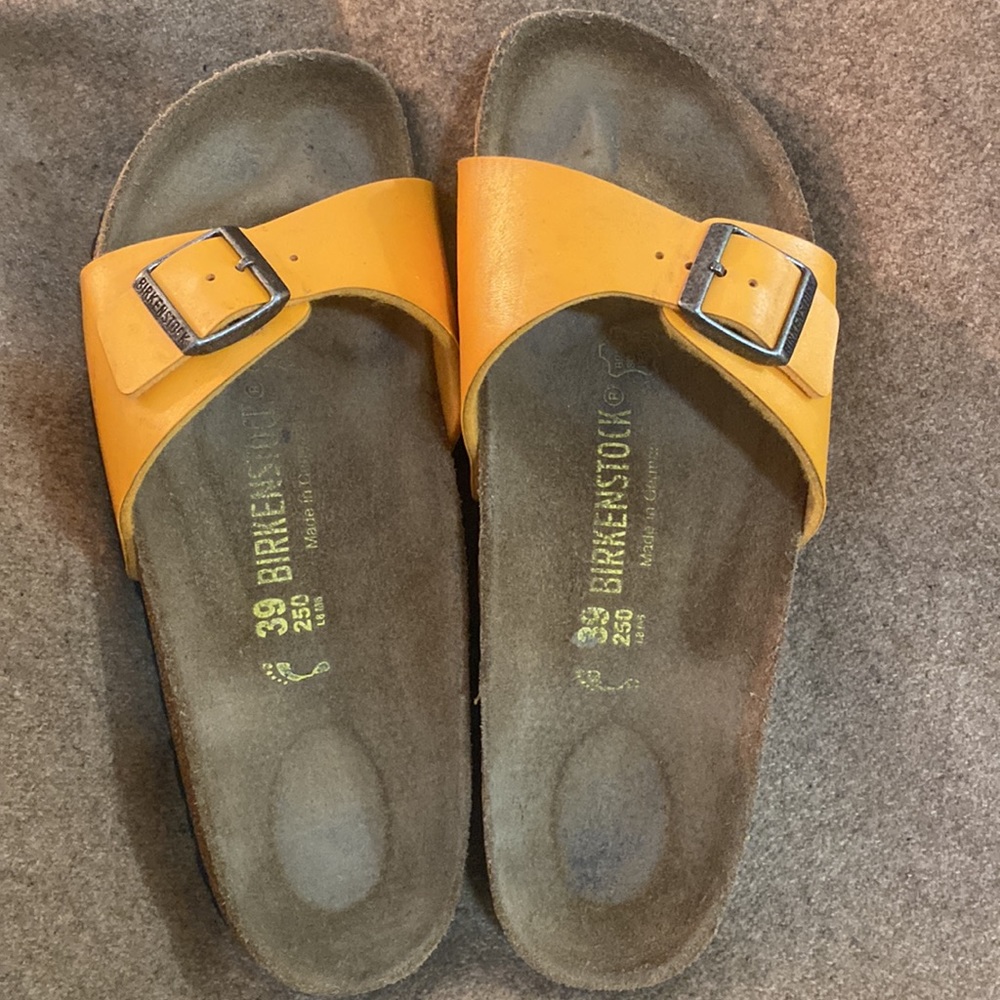 Birkenstocks Madrid Womens Size 39. US Size 8~8.5 - Picture 3 of 7
